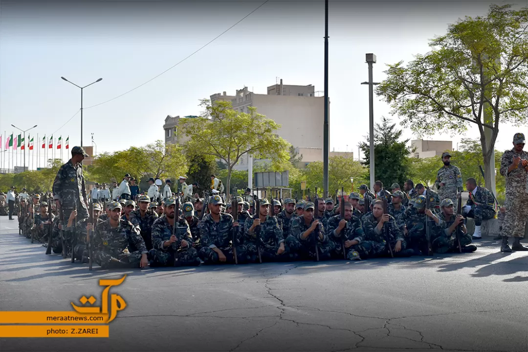 رژه اقتدار نیروهای مسلح سمنان برگزار شد