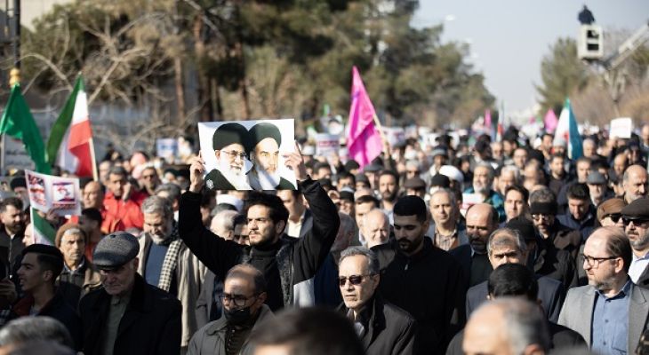 قیام مردم سمنان علیه اغتشاشگران