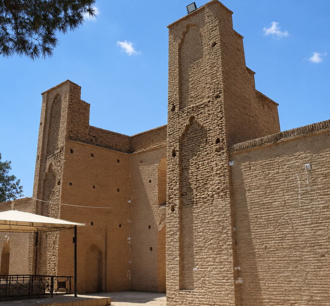 چرا جوان سمنانی مفاخرش را نمی‌شناسد؟