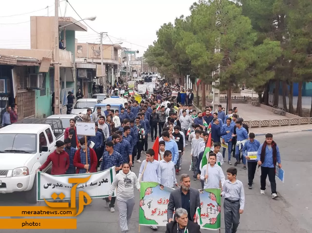 حضور استکبارستیزی مردم آرادان در یوم‌الله ۱۳ آبان